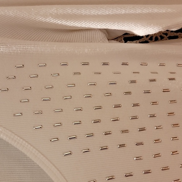 Calvin Klein top - Picture 3 of 5